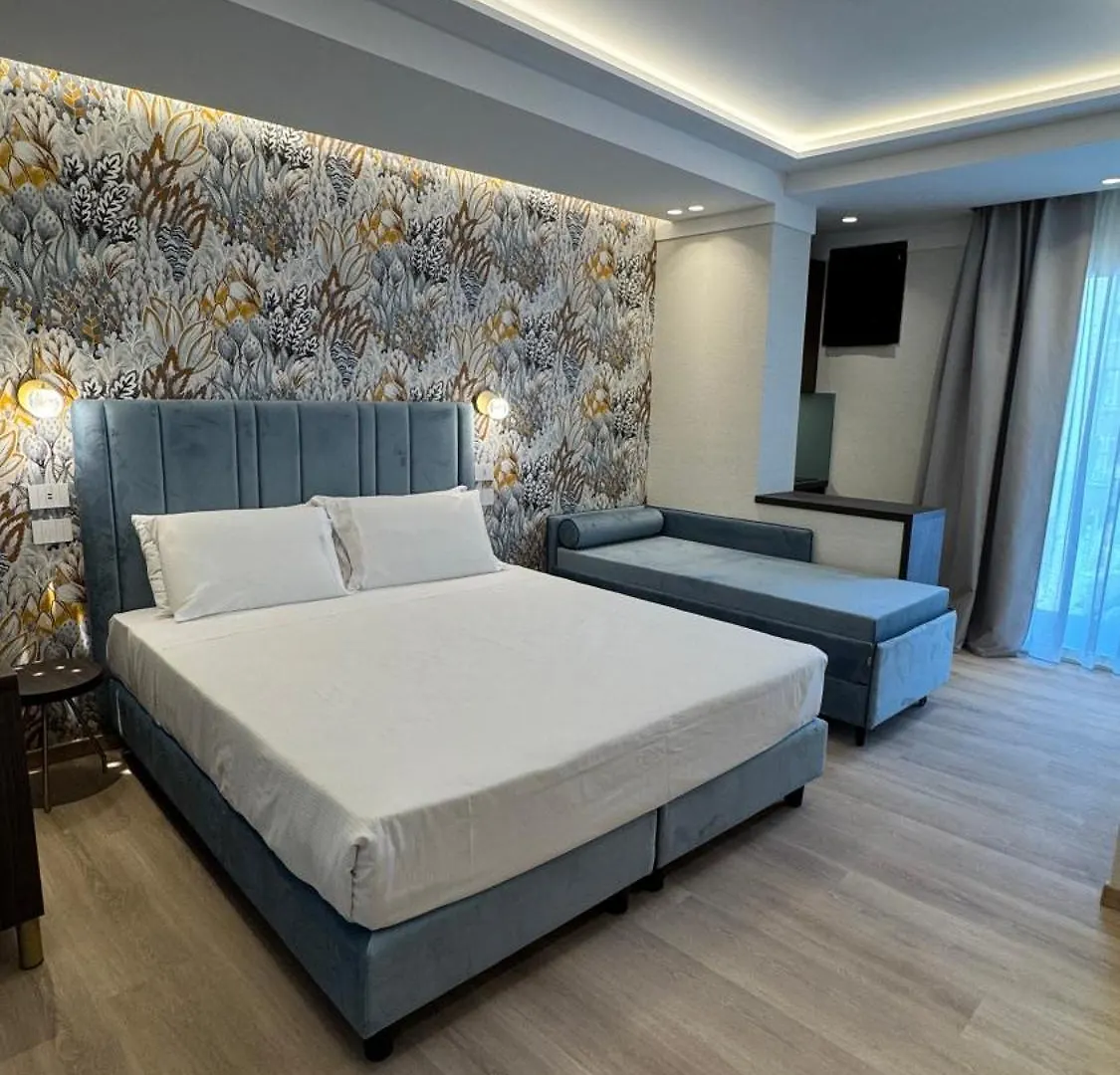 Hotel Grazia Riccione 2*,