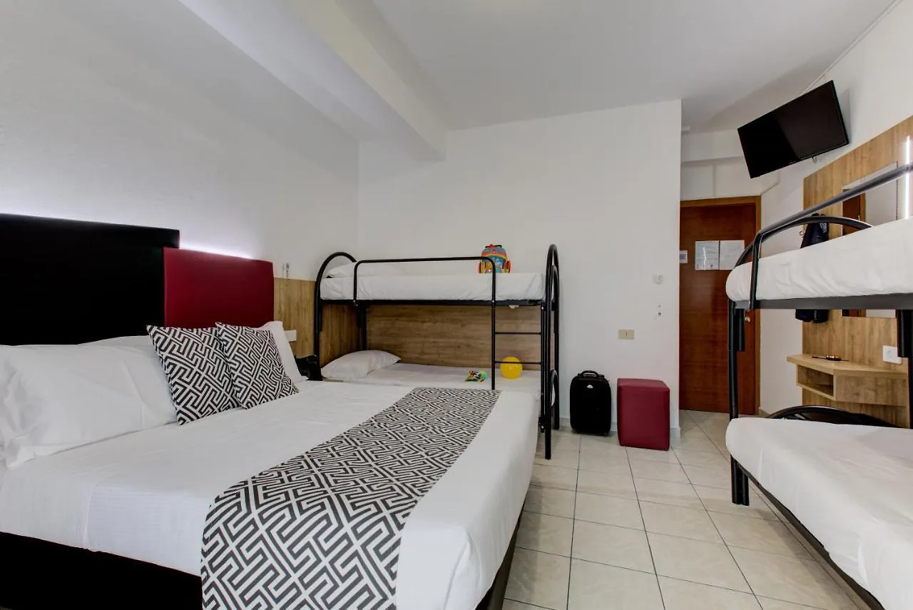 Hotel Grazia Риччоне