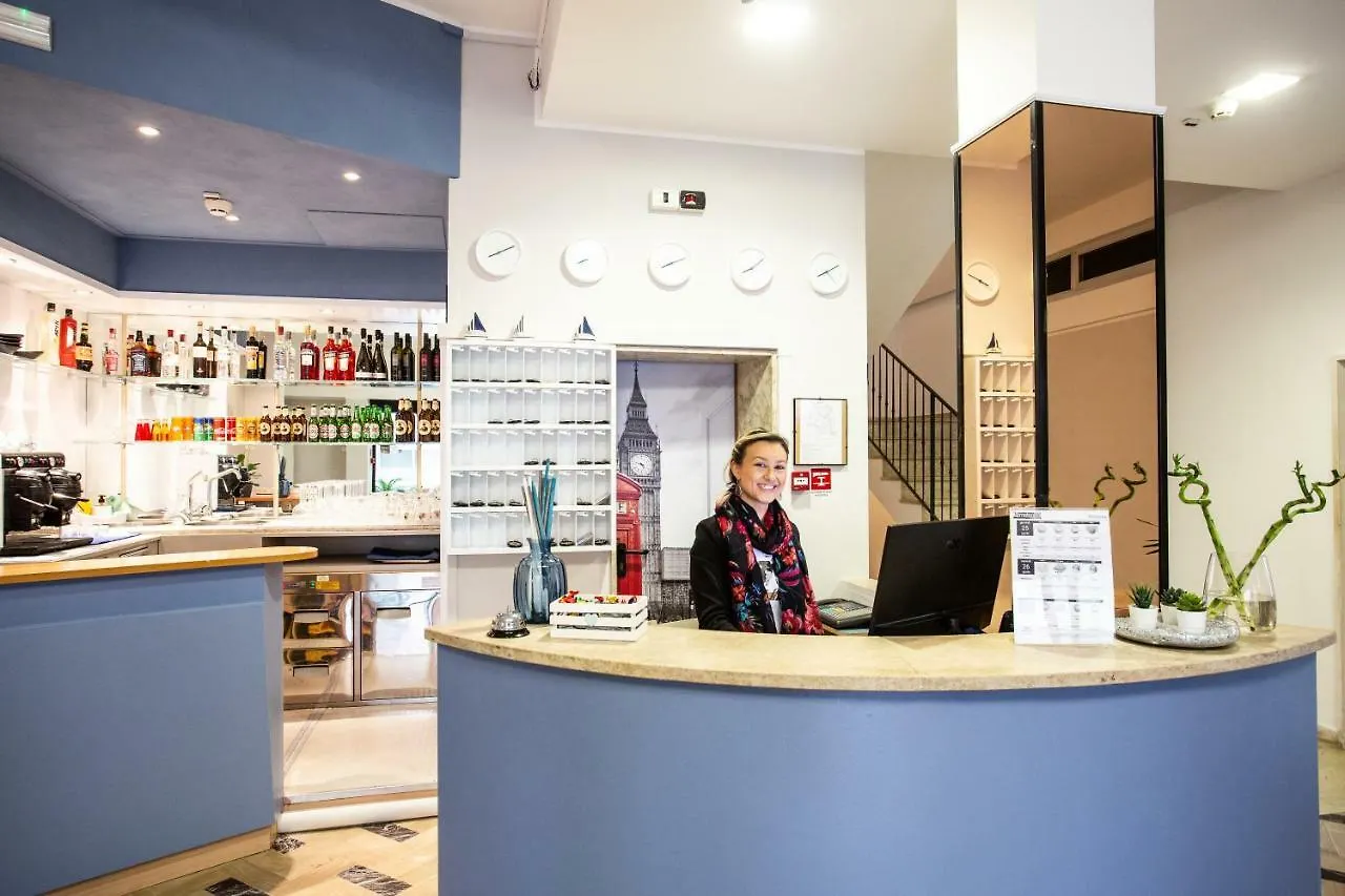 Hotel Grazia Риччоне Италия